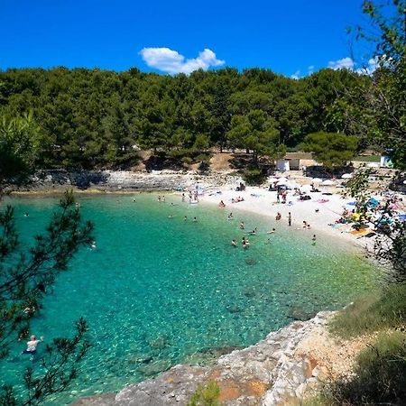 New Renovated Apartment 15 Min From Beach On Foot Pula Exterior photo