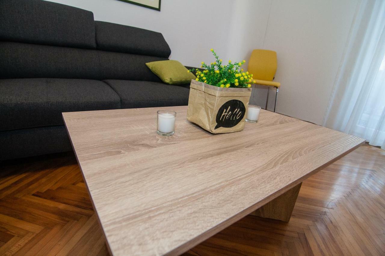 New Renovated Apartment 15 Min From Beach On Foot Pula Exterior photo